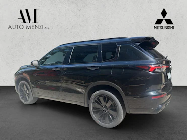 MITSUBISHI OUTLANDER 5