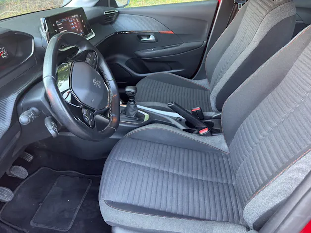 Peugeot 208 1.2 PureTech 100 Active
