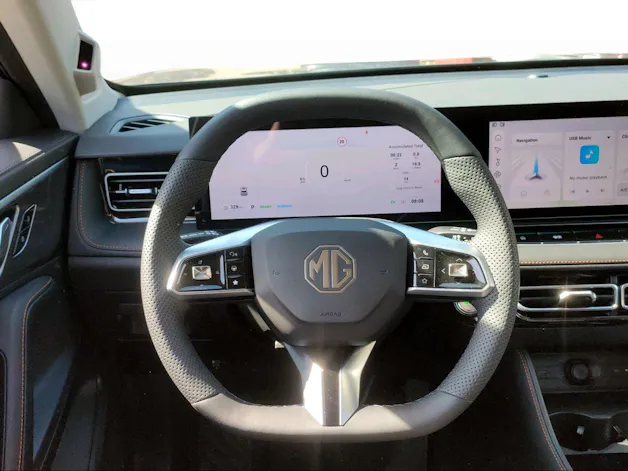 MG HS 1.5 Hybrid Luxury