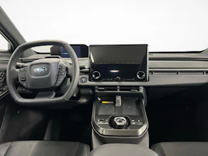 https://vehicle.imgix.net/4366629/dab3ee7e-d11b-4ec1-ab46-9476c84cb0b5.jpg