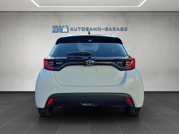 Toyota Yaris 1.5 VVT-i HSD Trend