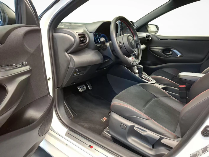 image du véhicule TOYOTA YARIS