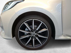https://vehicle.imgix.net/4366648/8fb70bdc-be47-40f1-a9e7-2325d82ecab7.jpg