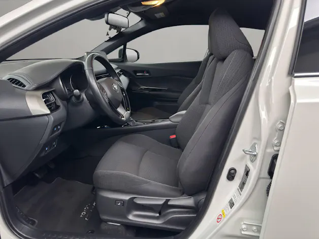 Toyota C-HR 1.8 VVTi HSD Trend