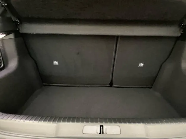 DS Automobiles 3 Hybrid 145 e-DCS6 PALLAS