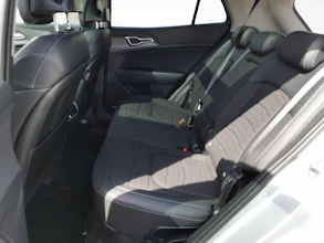 https://vehicle.imgix.net/4366671/7ee94a2d-a36e-4fe8-9660-2e8ebb04c0a5.jpg