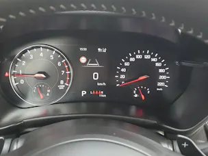 Suzuki Swift 1.2 Sakura Top Hybrid
