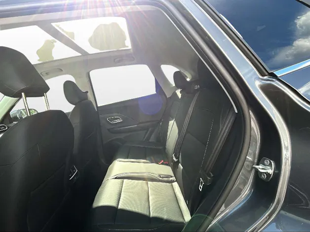 MG ZS 1.5 Hybrid+ Luxury