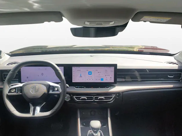 MG HS 1.5 Hybrid Luxury