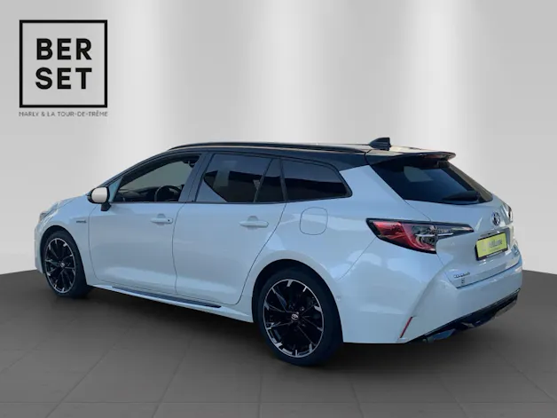 Toyota Corolla Touring Sports 2.0 HSD GR-S