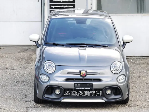 Fiat 595 Abarth 1.4 T-Jet 180 Esseesse / 70TH Anniversary Edition