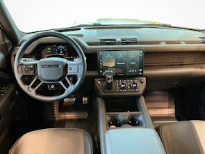 Fahrzeugbild LAND ROVER Defender 110 4.4 V8 Octa Black
