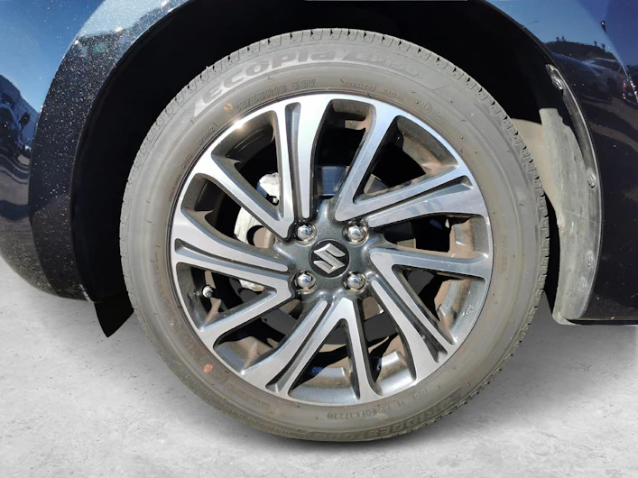Fahrzeugbild SUZUKI SWIFT
