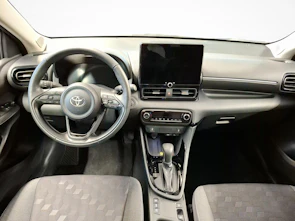 Fahrzeugbild TOYOTA Yaris 1.5 VVT-i HSD Trend
