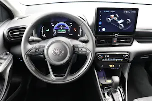 Toyota Yaris 1.5 VVT-i HSD Trend