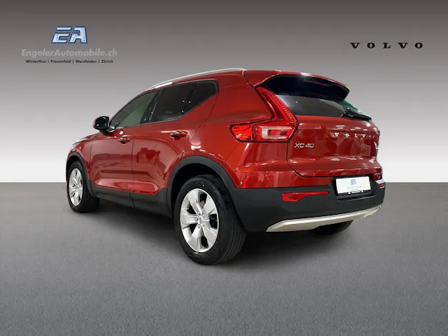 Volvo XC40 2.0 T4 Momentum AWD