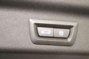 image du véhicule BMW X1 30e xDrive paddles