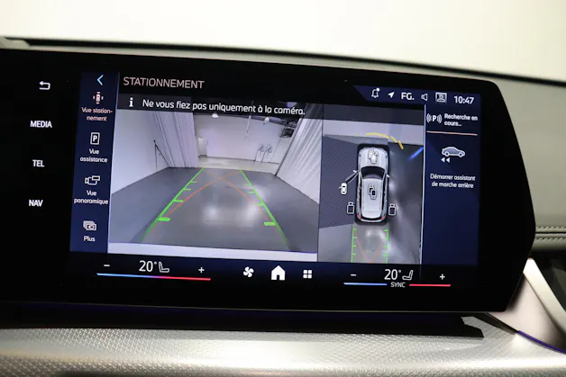 BMW X1 30e xDrive paddles