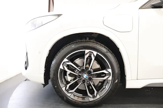 https://vehicle.imgix.net/4366812/542f7dd8-8abc-4d2c-9a12-ff059feceab5.JPG