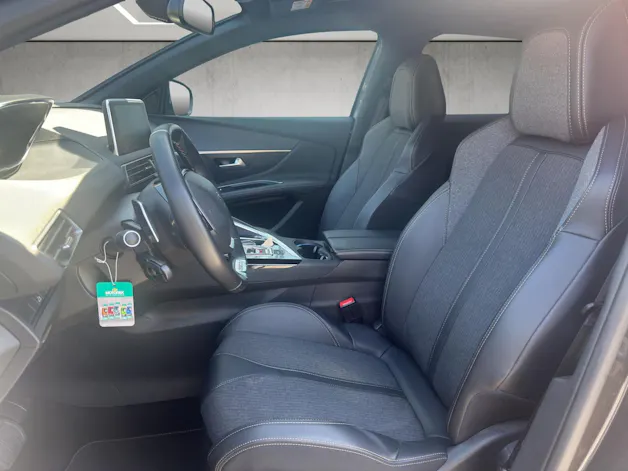 Peugeot 3008 1.2 130 GT Line