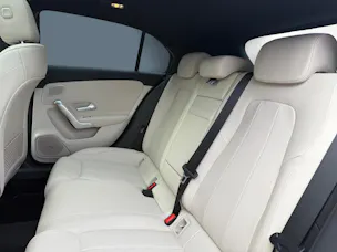 MERCEDES-BENZ A 250 Progressive 4m