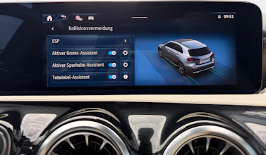 https://vehicle.imgix.net/4366870/5a9deb58-d212-4c1f-a3a4-4c464a580dca.jpg