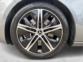 https://vehicle.imgix.net/4366870/bd278c44-3368-4c68-9b1a-bd230630332b.jpg