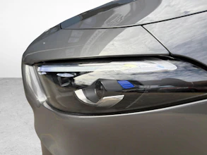 https://vehicle.imgix.net/4366870/c129bfb1-9220-4092-b141-a9a904ad8246.jpg