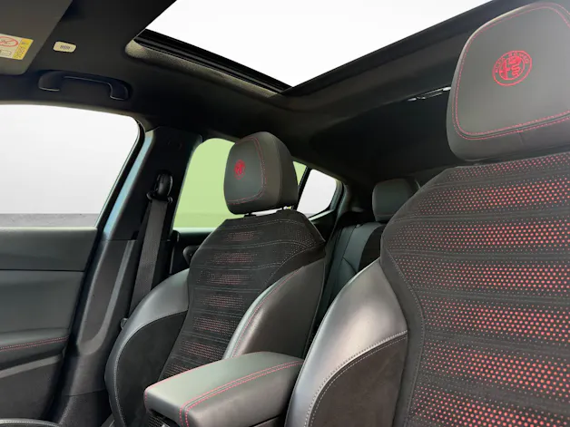 ALFA ROMEO Tonale 1.3 Plug-in Hybrid Veloce Q4