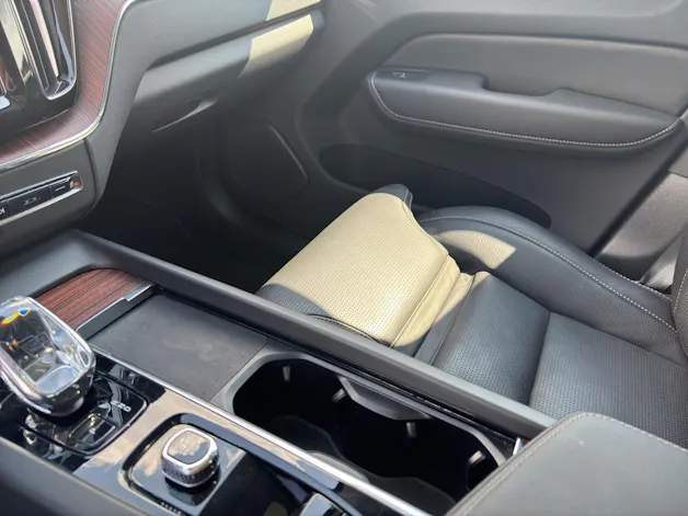 Volvo XC60 2.0 T6 TE Ultimate Dark eAWD