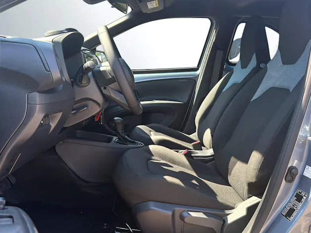 Toyota Aygo X 1.5 VVT-i HSD Comfort
