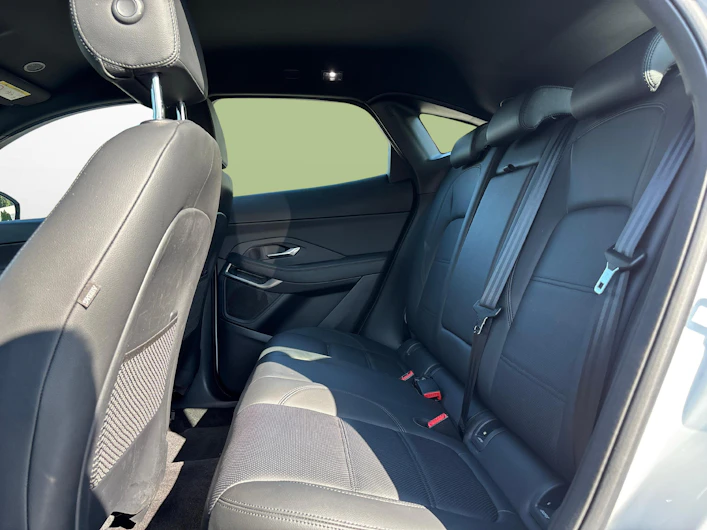 Fahrzeugbild JAGUAR E-PACE