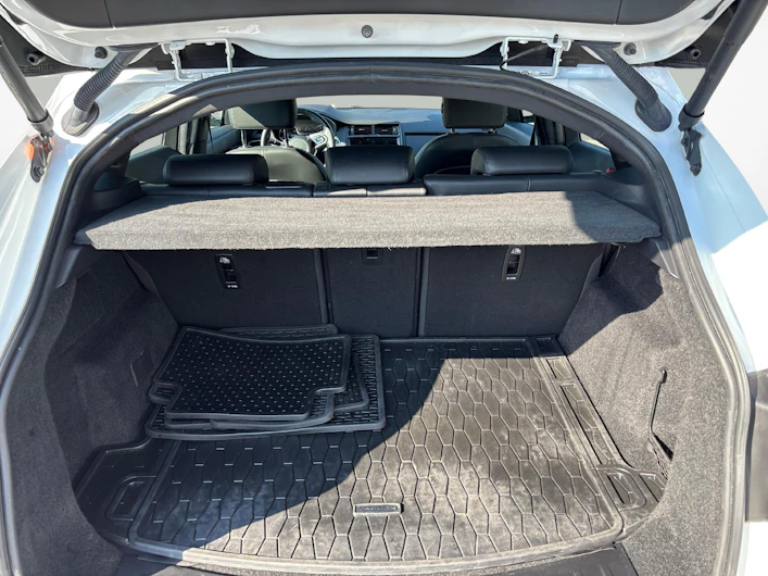 Fahrzeugbild JAGUAR E-PACE