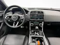 Jaguar XE 2.0 T 300 R-Dynamic Black AWD