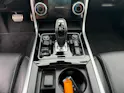 Jaguar XE 2.0 T 300 R-Dynamic Black AWD