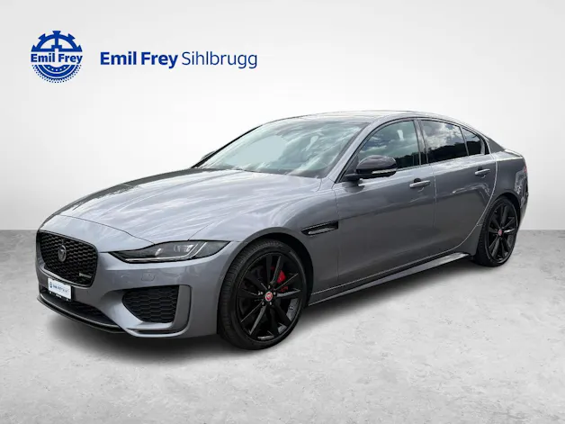 Jaguar XE 2.0 T 300 R-Dynamic Black AWD