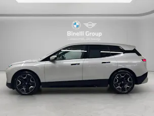 BMW iX xDrive40