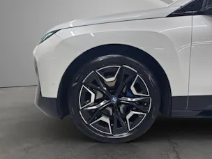 BMW iX xDrive40