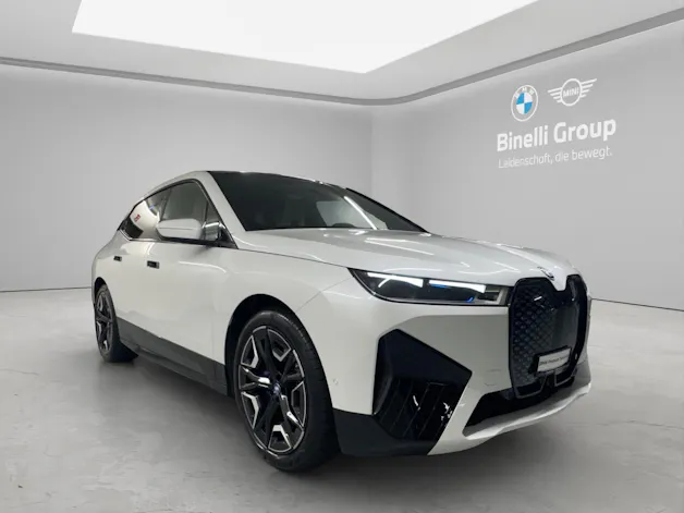 BMW iX xDrive40