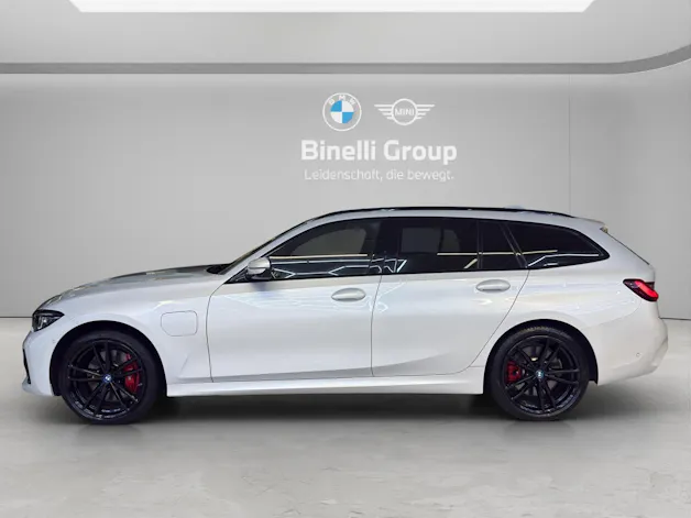BMW 330e xDrive  Touring  M-SportPaket