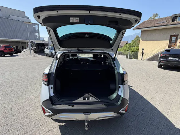 Kia Sportage 1.6 T-GDi Hybrid Power Edition