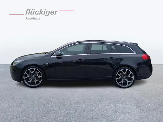 Opel Insignia Sports Tourer 2.8 V6 T 4x4 OPC