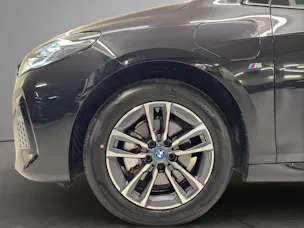 BMW 225e xDrive paddles Active Tourer