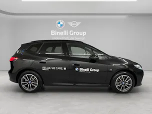 BMW 225e xDrive paddles Active Tourer
