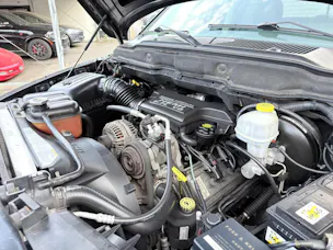 Dodge USA RAM 1500 QUAD CAB 5.7 HEMI V8 4x4