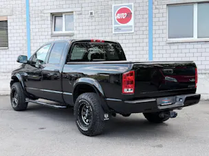 Dodge USA RAM 1500 QUAD CAB 5.7 HEMI V8 4x4