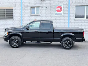 Dodge USA RAM 1500 QUAD CAB 5.7 HEMI V8 4x4