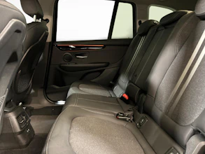 https://vehicle.imgix.net/4367147/0cf6433c-56e2-41a9-a8a3-54ced4d95a42.jpg