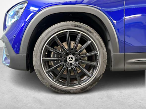 Fahrzeugbild MERCEDES-BENZ GLB 250 AMG Line 4matic