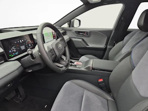 https://vehicle.imgix.net/4367168/111a832c-c2a8-4f44-b4e7-88051ee27a44.jpg